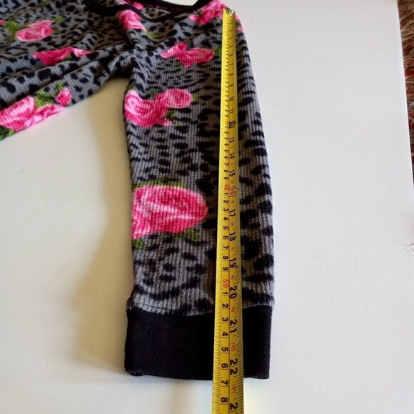 Betsy Johnson   Sleep Shirt  Roses &  Leopard Print   PINK Gray Black Green - Picture 7 of 10